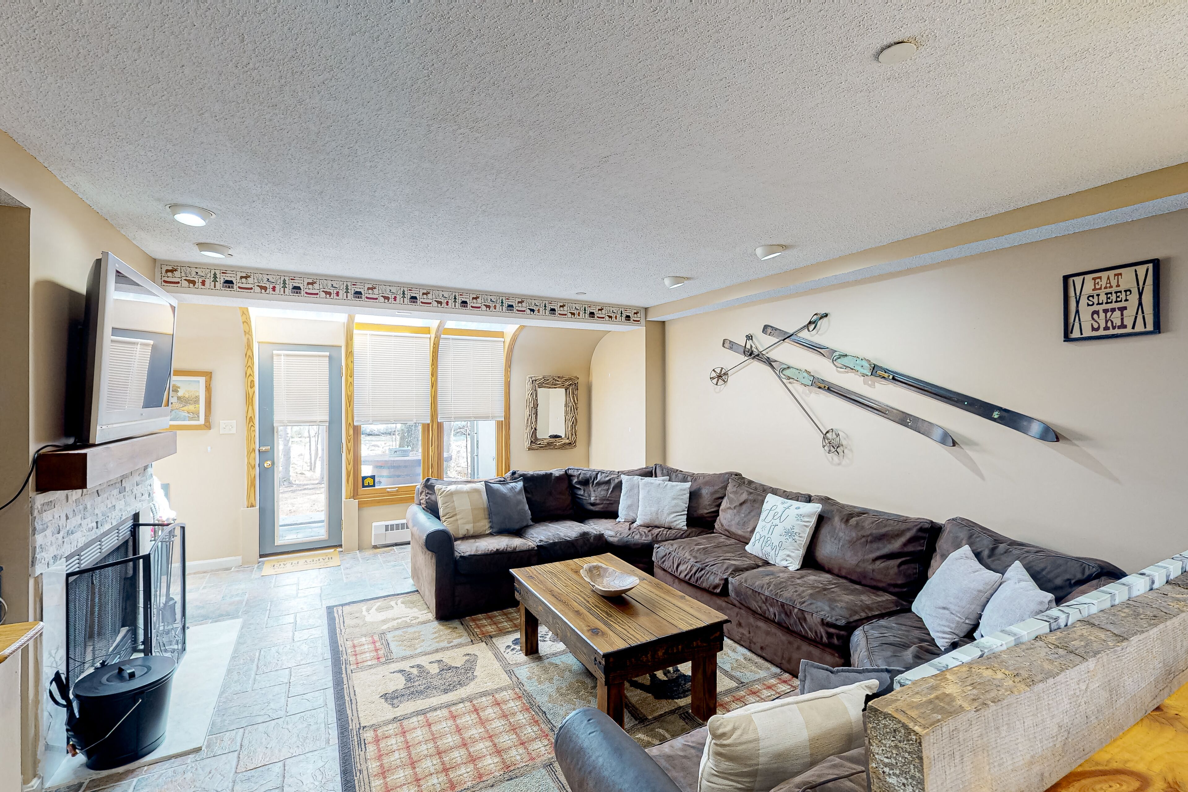 电视、DVD 播放器