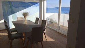 Dining - 3-bedroom apartment in Relaxing Kožino with Amazing Sea View (Kožino)