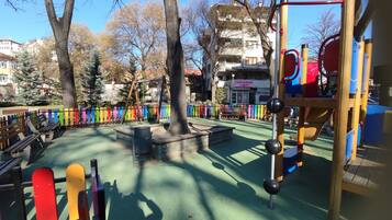Children's play area - outdoor