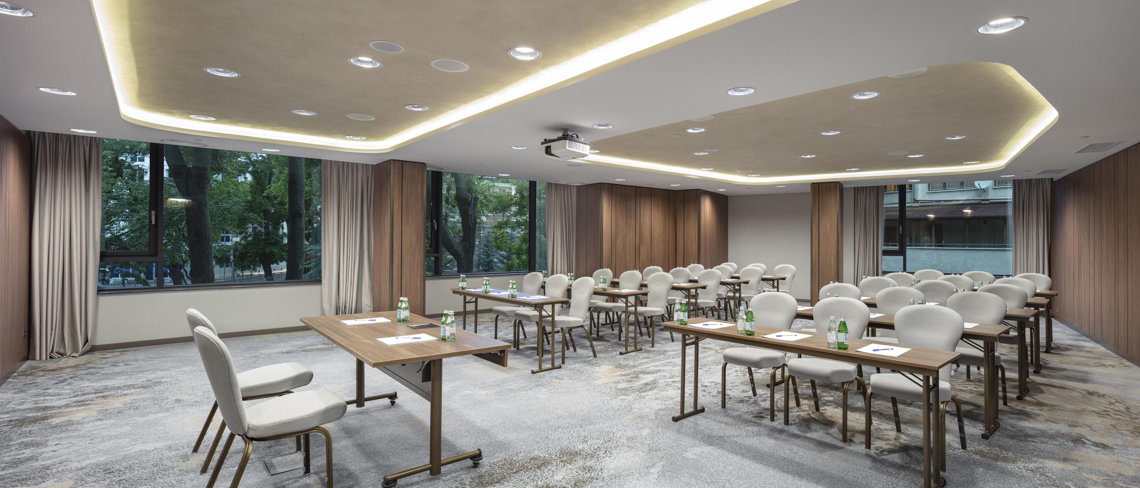 Meeting facility
