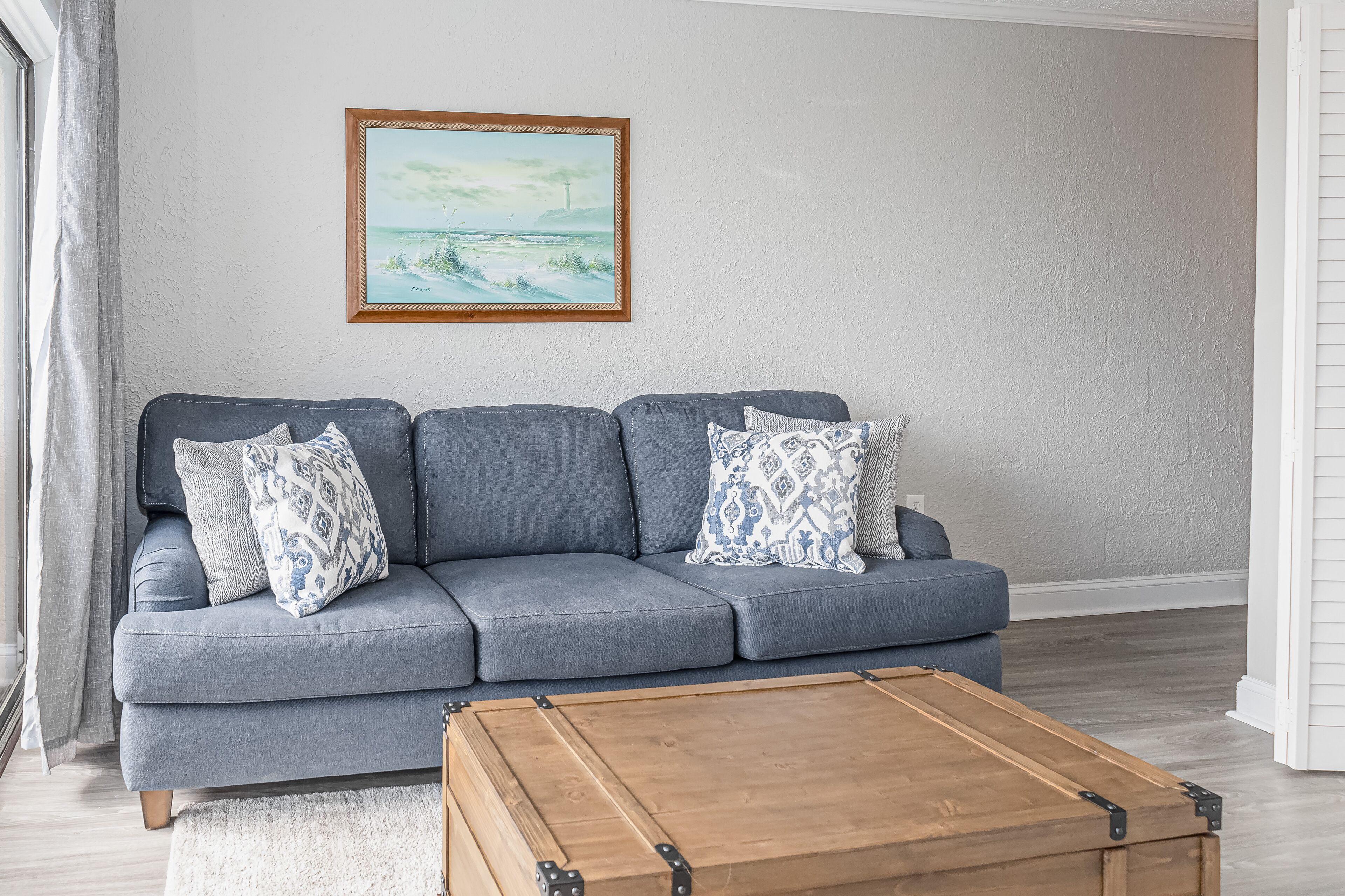 Oceanfront condo with great view, fast WiFi, & central AC - steps to the beach