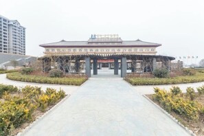 บริเวณภายนอก