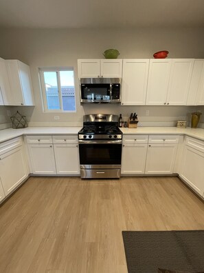 Microwave, oven, stovetop, dishwasher