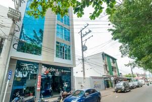 Fachada de la propiedad
