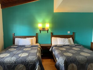 基本雙人房 | 免費 Wi-Fi、床單