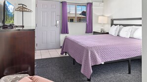 Basic Single Room | Free WiFi, bed sheets - Fort Collins Inn (Fort Collins)