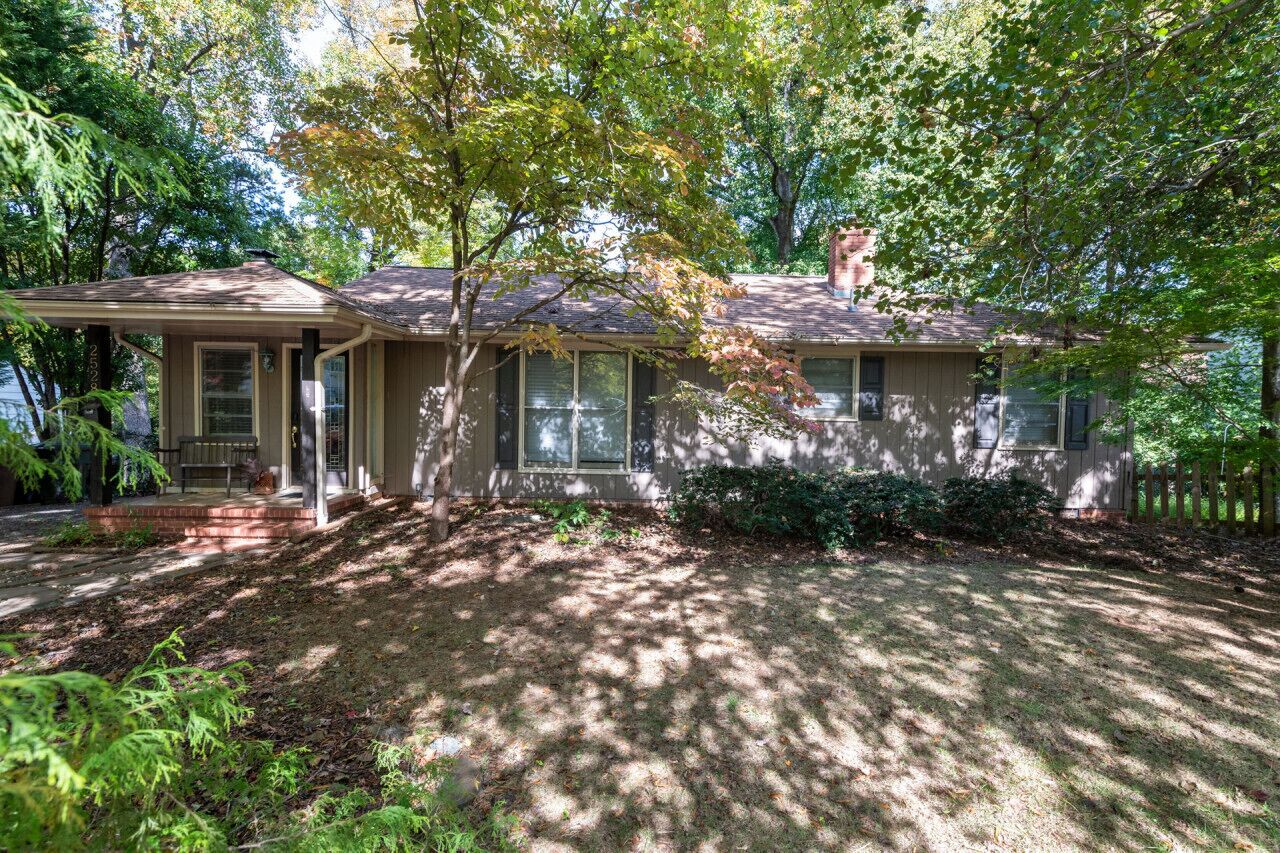 Quaint and Charming-2BR 2.5 BA-Entire place