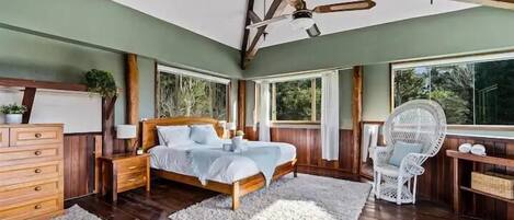 2 bedrooms, iron/ironing board, travel cot, bed sheets