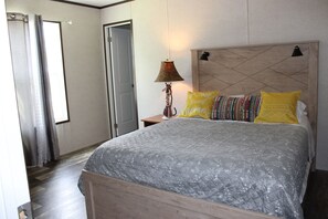 3 dormitorios, escritorio, tabla de planchar con plancha y wifi gratis