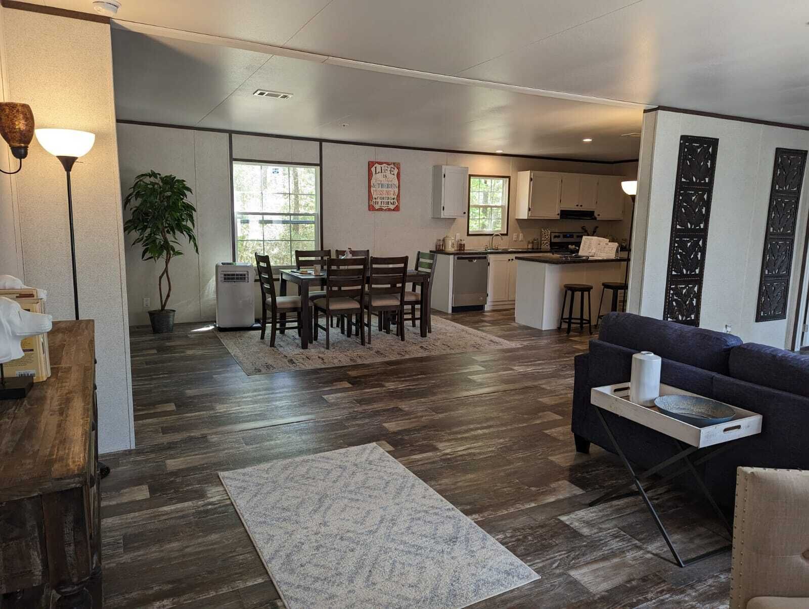 "CORNER IN THE WILD" Beautiful Private Acre in Crystal River.