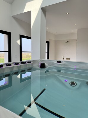 Interior - Luxury Villa with panorama sea view + privat wellness area + sauna + swim SPA (PLOUIDER)