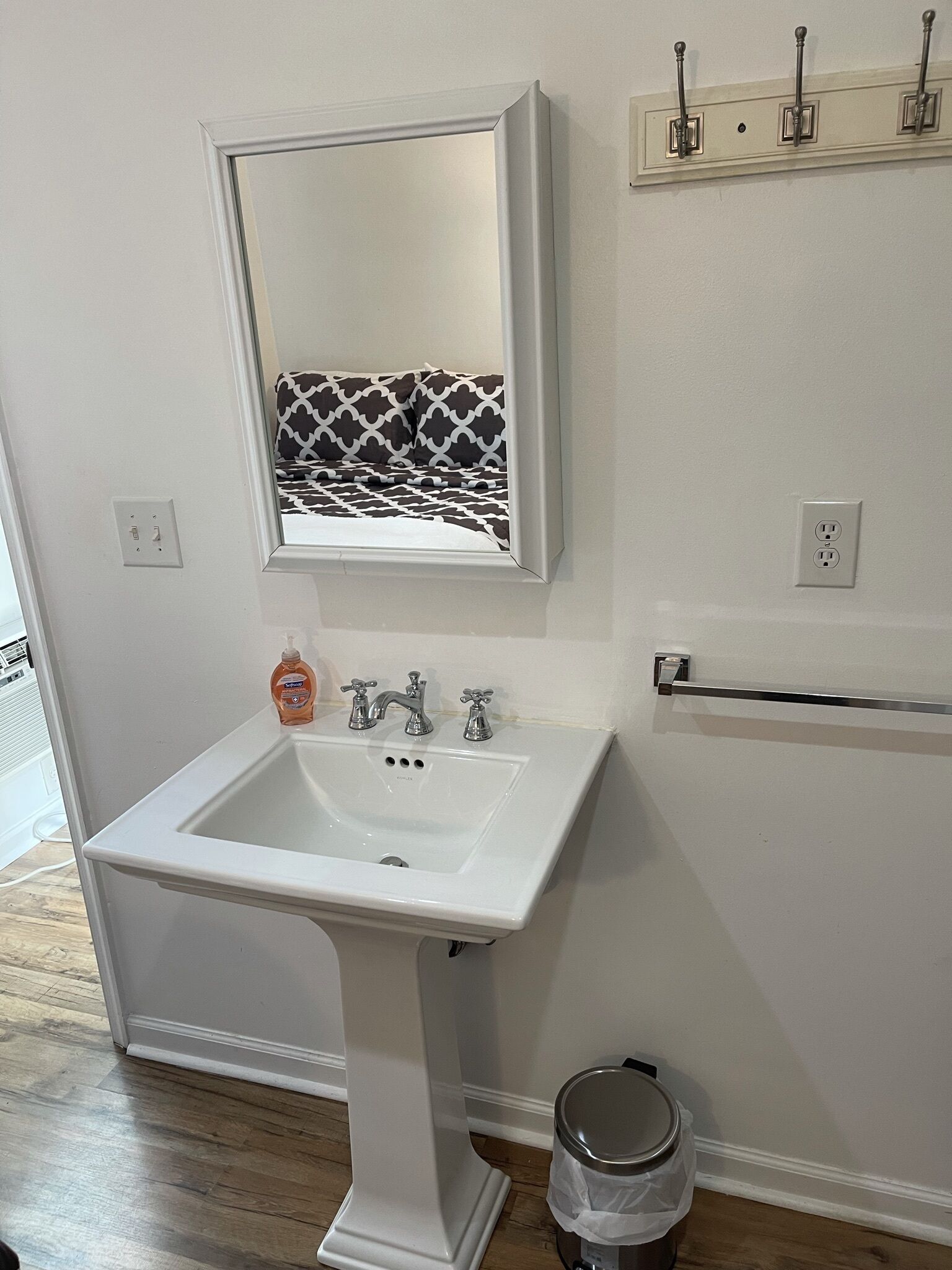 Cozy Comfortable Cottage for One or Two Guest