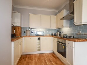 Cottage | Interior