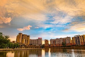 Exterior - Longhuyuan Hostel (Yanshan)