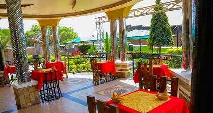Kamwe Kamwe Hotel & Spa
