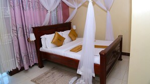 Unclassified image, 4 of 21, button - Kamwe Kamwe Hotel & Spa (Kasese)