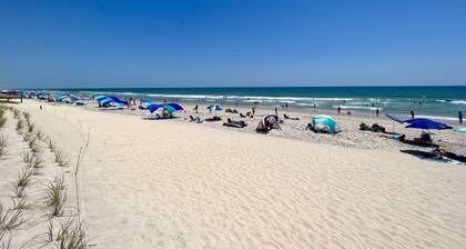 Saltwater Suites, 303 Queen 3rd Floor