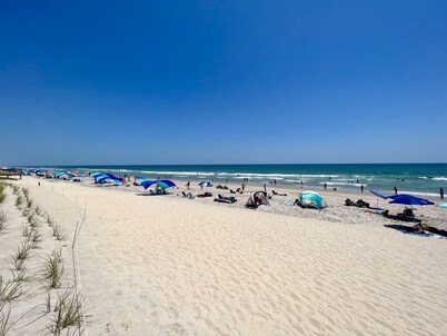 Saltwater Suites, 105 Queen Pet Friendly 1st Floor