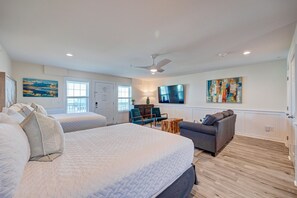 1 bedroom, iron/ironing board, free WiFi, bed sheets - Saltwater Suites, 105 Queen Pet Friendly 1st Floor (Surf City)