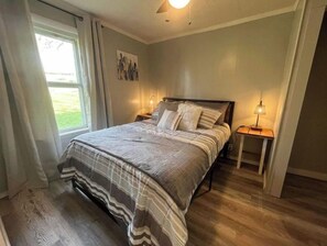2 bedrooms, free WiFi, bed sheets