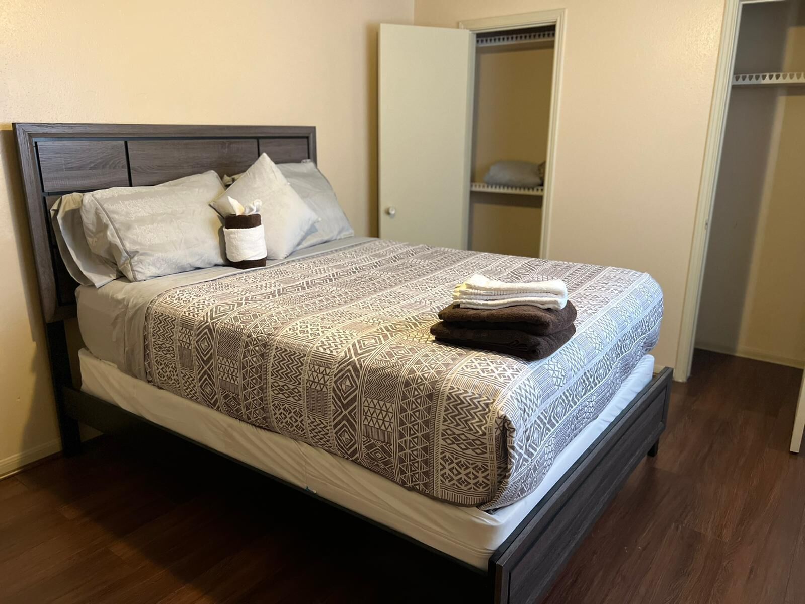 Frostview Retreat 4BR/2B 4Beds/W Pool