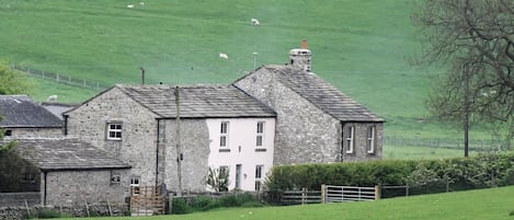 Cottage | Exterior