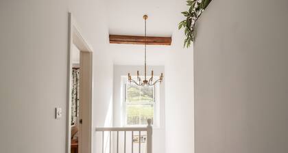 1 Hull House Cottage