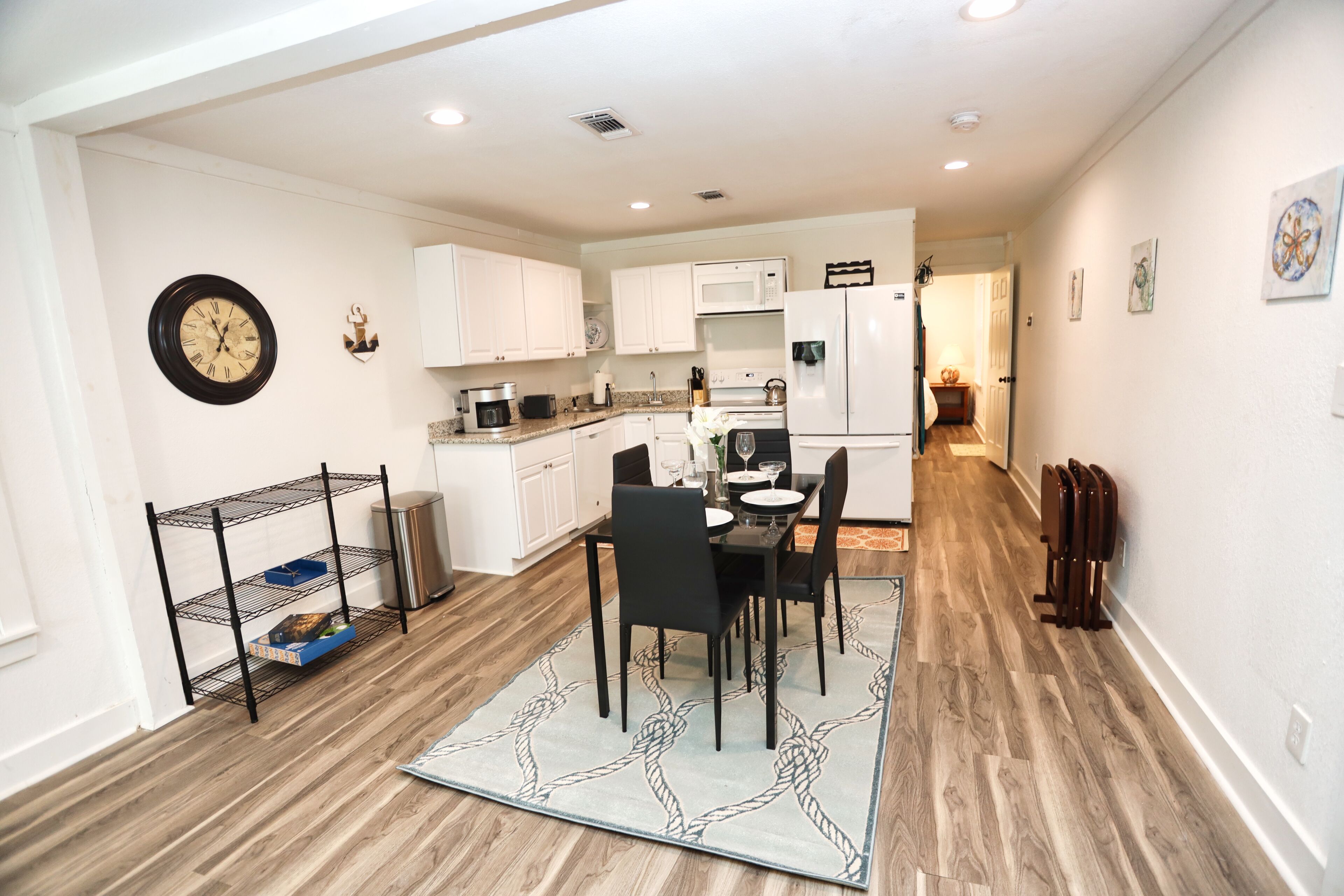 Kraken | Lower unit | Quick stroll to the beach!