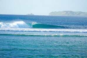 كراسي للتشمس، مناشف للشاطئ