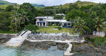 Merizo Seaside B&B - Unit 1 Surfer Suite