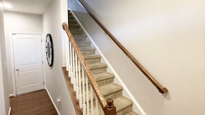Unclassified image, 2 of 12, button - 2 BATH 2 BED + Office & Private Sauna Near Quantico, Fort Belvoir & DC (Woodbridge)