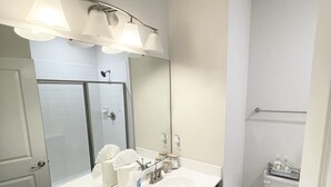Unclassified image, 3 of 12, button - 2 BATH 2 BED + Office & Private Sauna Near Quantico, Fort Belvoir & DC (Woodbridge)