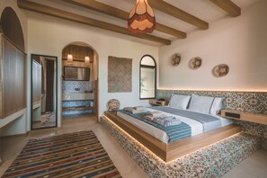 Design Studio Suite, Courtyard View