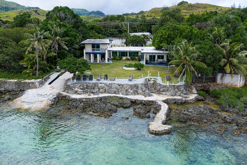 Merizo Seaside B&B - Unit 2 Coral Suite