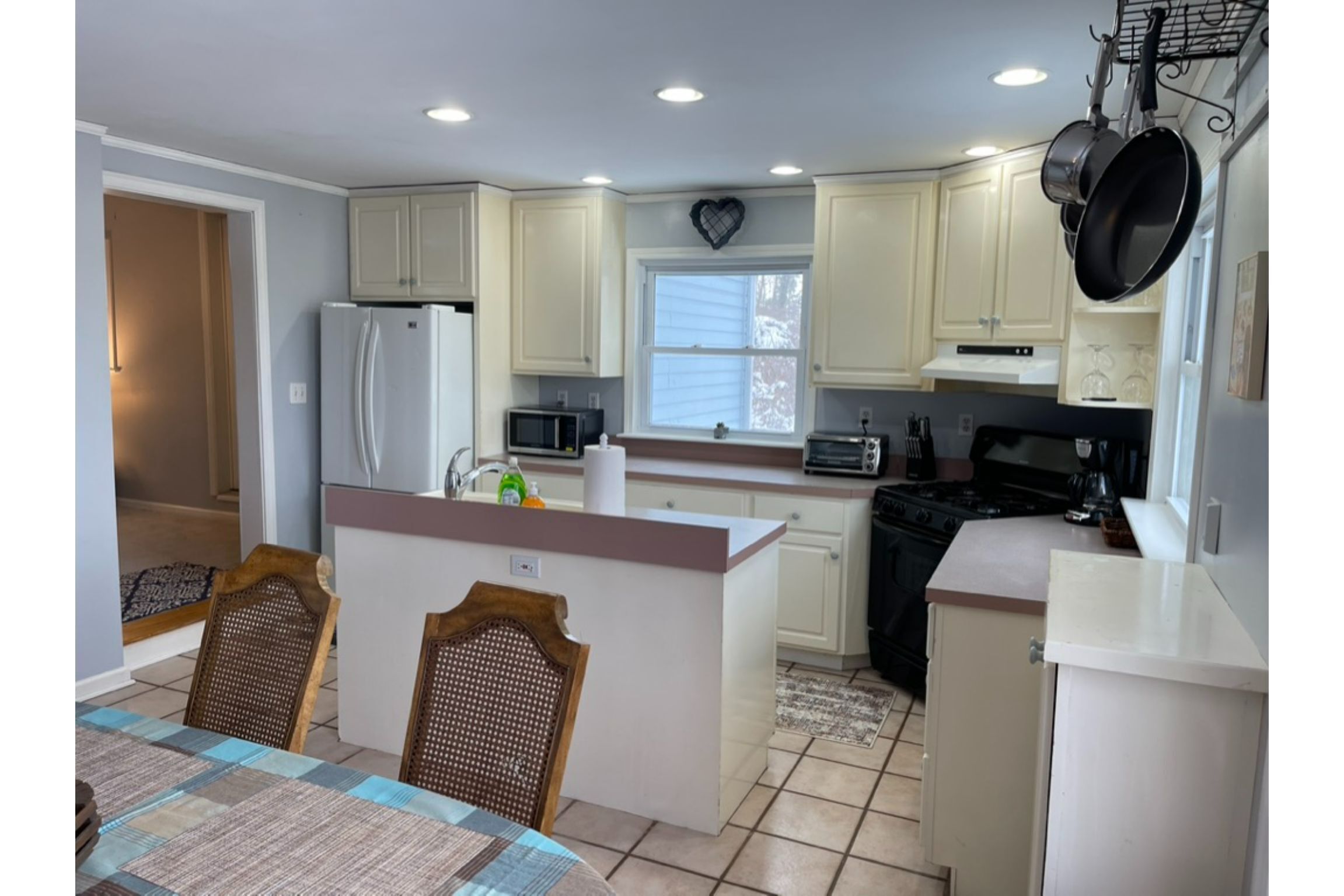 Blue Sunsets Cozy Retreat