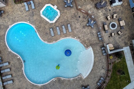 Residence Inn by Marriott Pigeon Forge - Image 18