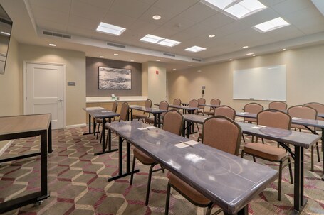 Residence Inn by Marriott Pigeon Forge - Image 30