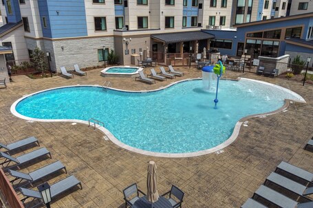 Residence Inn by Marriott Pigeon Forge - Image 51