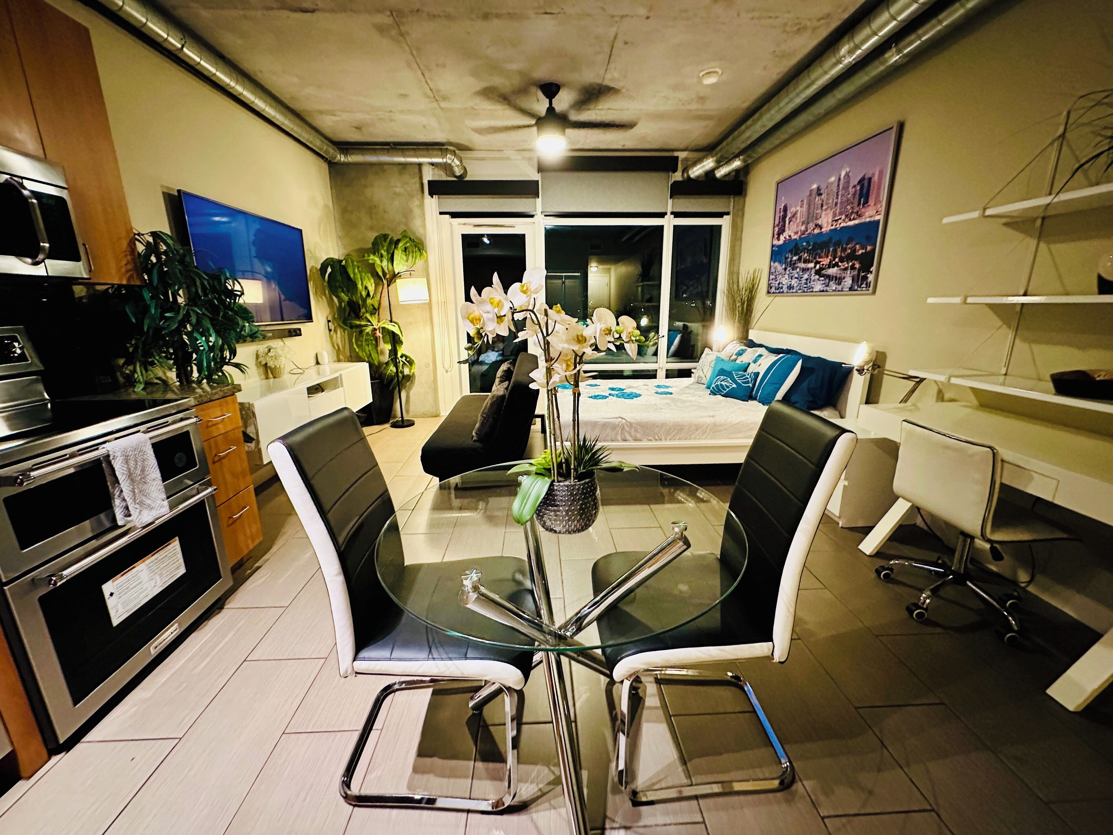 Desk, iron/ironing board, free WiFi, bed sheets