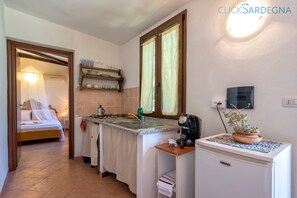 Interior - Cottage Soraya with independent swimming pool near Alghero and the beach (Sardegna)