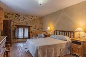 3 chambres, literie fournie