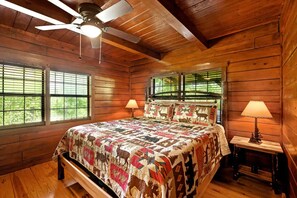 3 habitaciones, escritorio, tabla de planchar con plancha y wifi gratis 