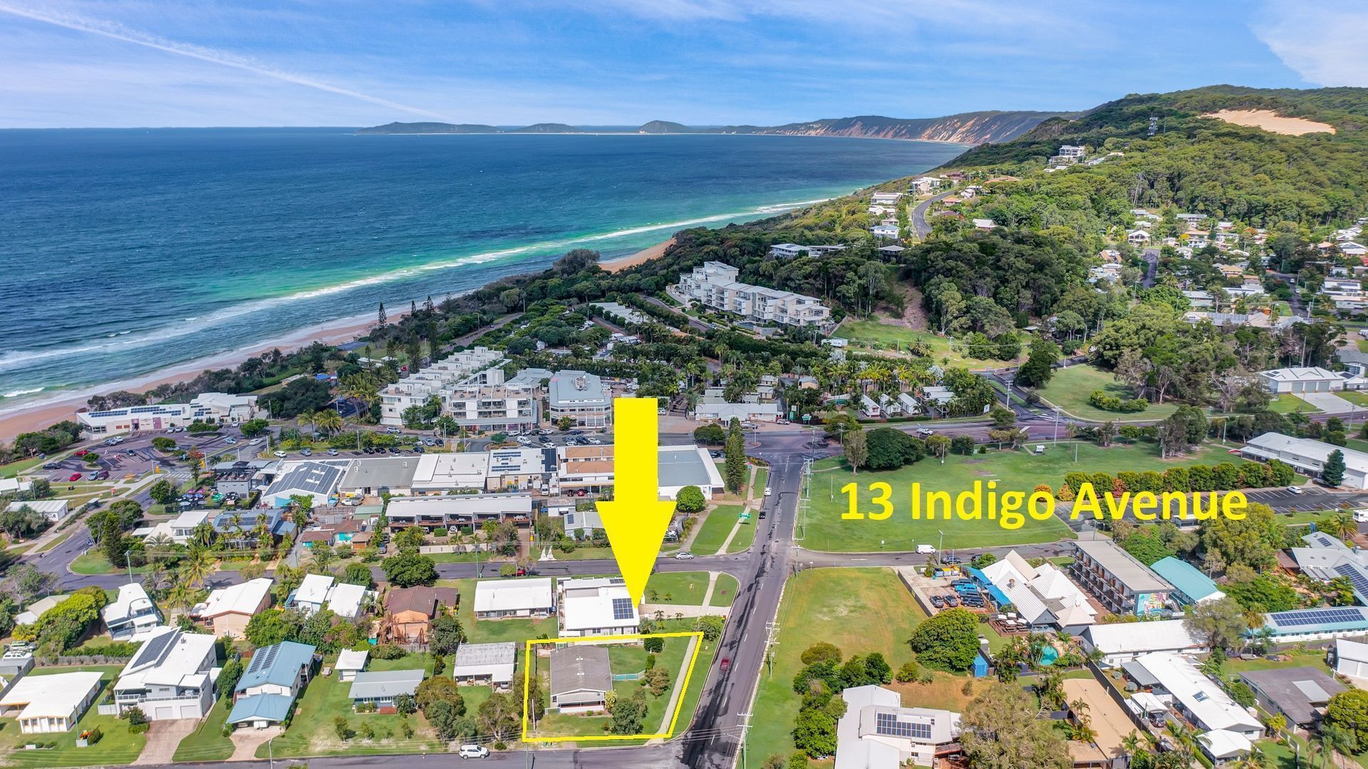 13 Indigo Avenue - 'Indigo Sands' - Rainbow Beach. Beds made for arrival. Close to beach — image 6