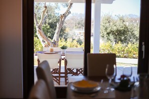 Dining - VILLA LAURETO with a panoramic view (Selva di Fasano)