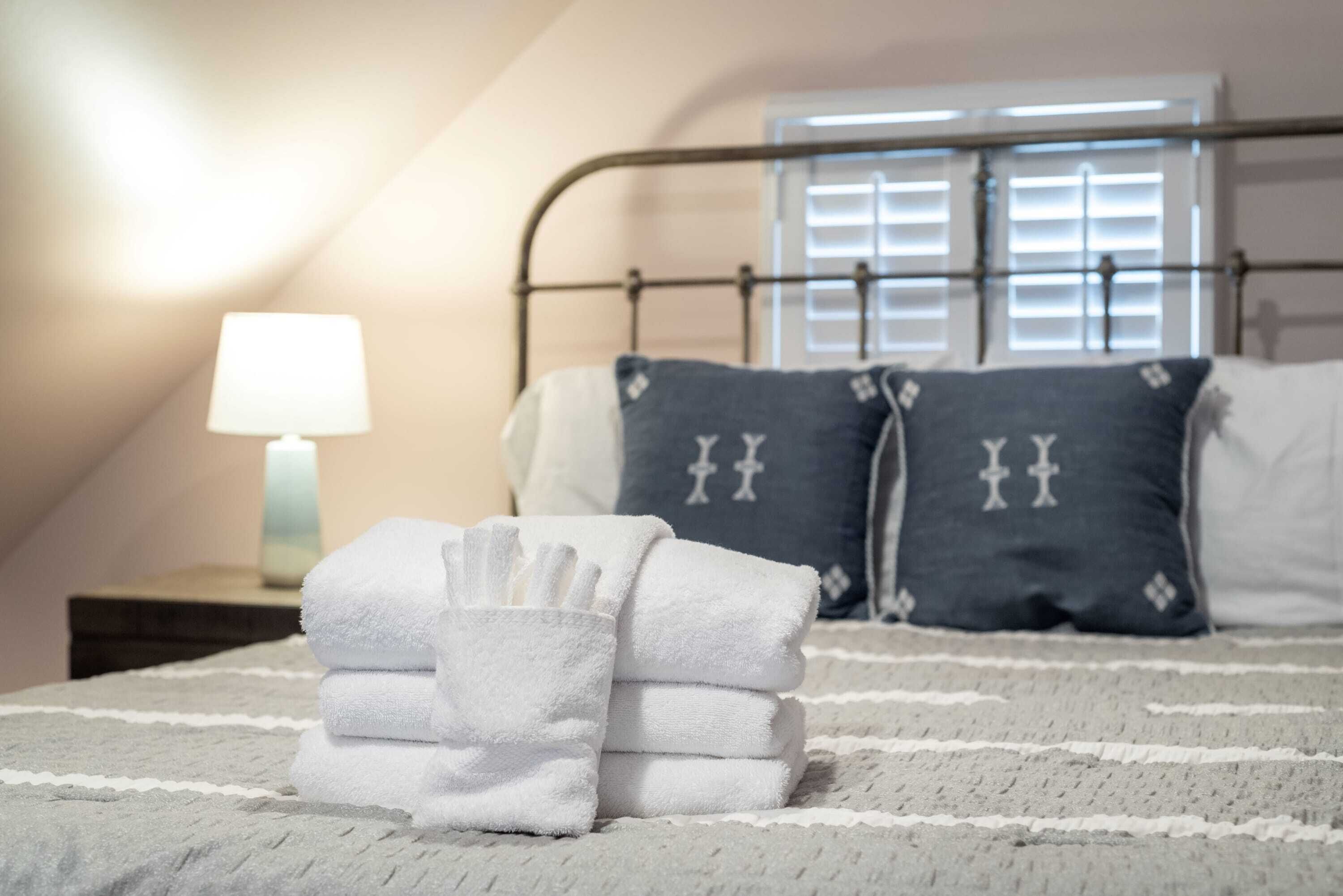 One Bedroom Studio Su