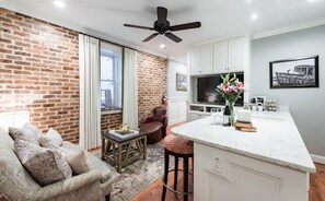 Flat-screen TV, offices