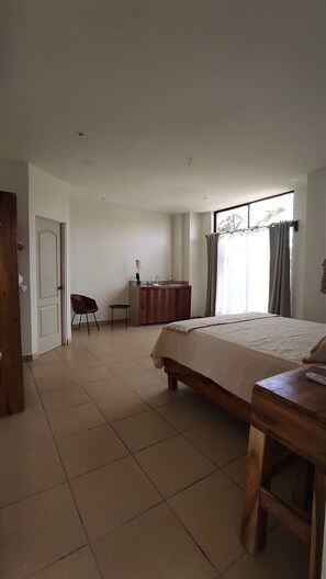 Comfort Room, 1 Queen Bed with Sofa bed