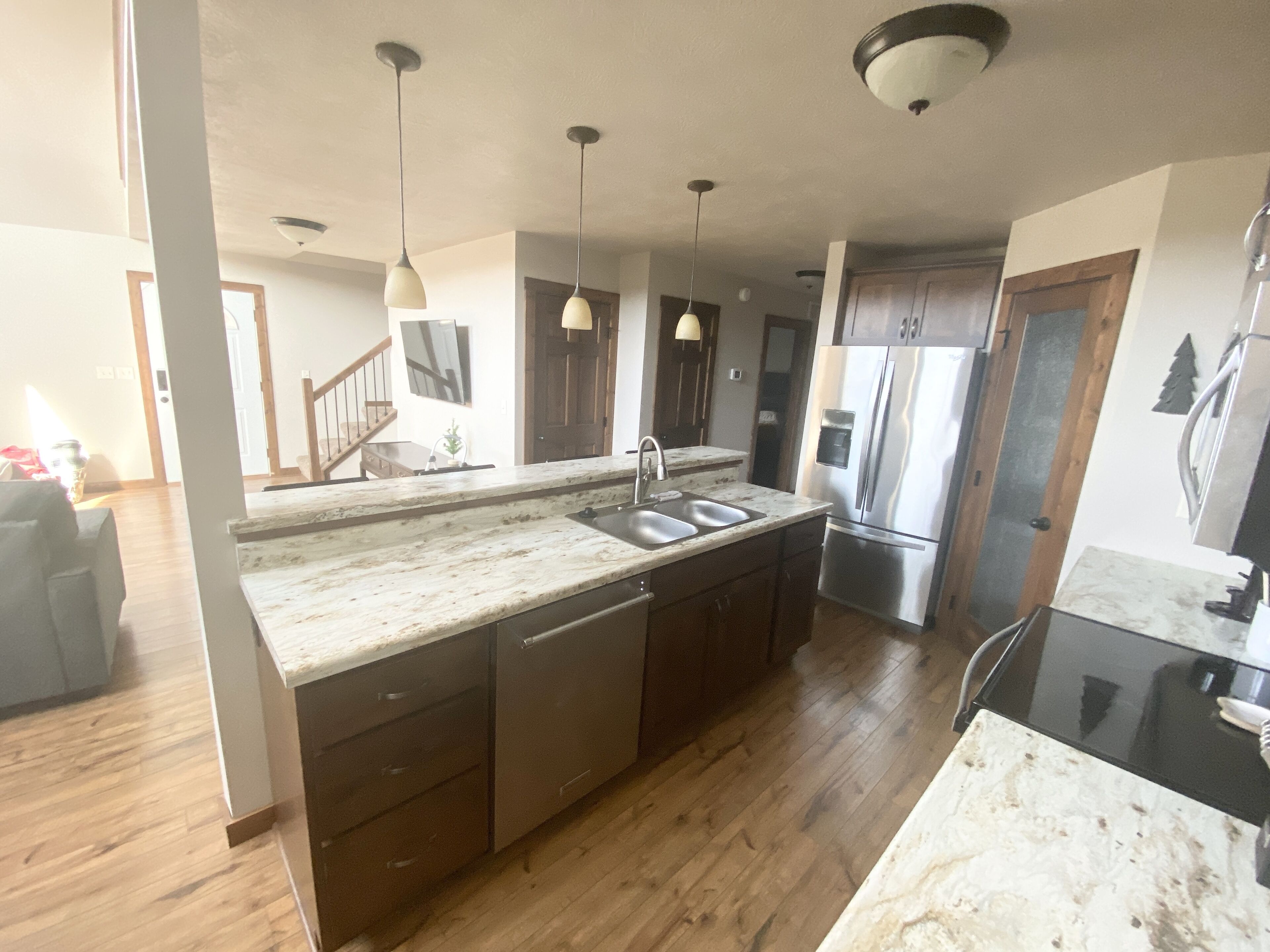 Vacation Rental - Bridges Bay cabin#146