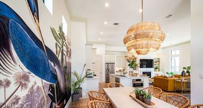 Boheme Haus ·Award-Winning Designer Luxury for 12· Montrose ·3200sqft • Elevator