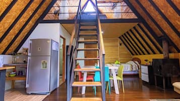 1 habitación, escritorio, wifi gratis y ropa de cama